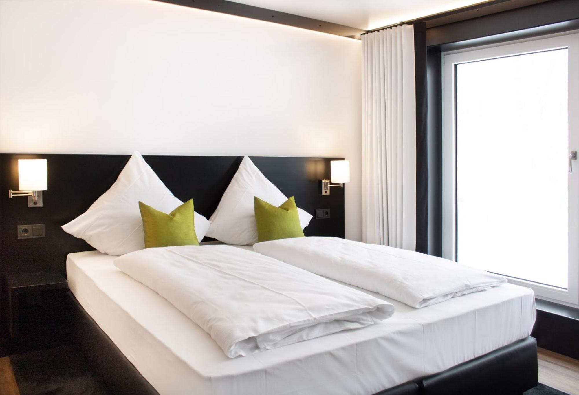 Mer Hotel By Wmm Hotels Merseburg Exteriör bild