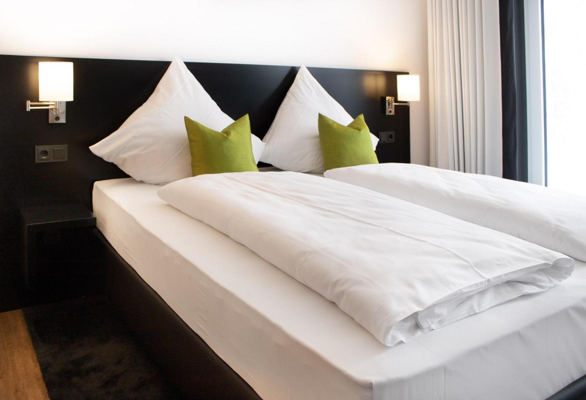 Mer Hotel By Wmm Hotels Merseburg Exteriör bild